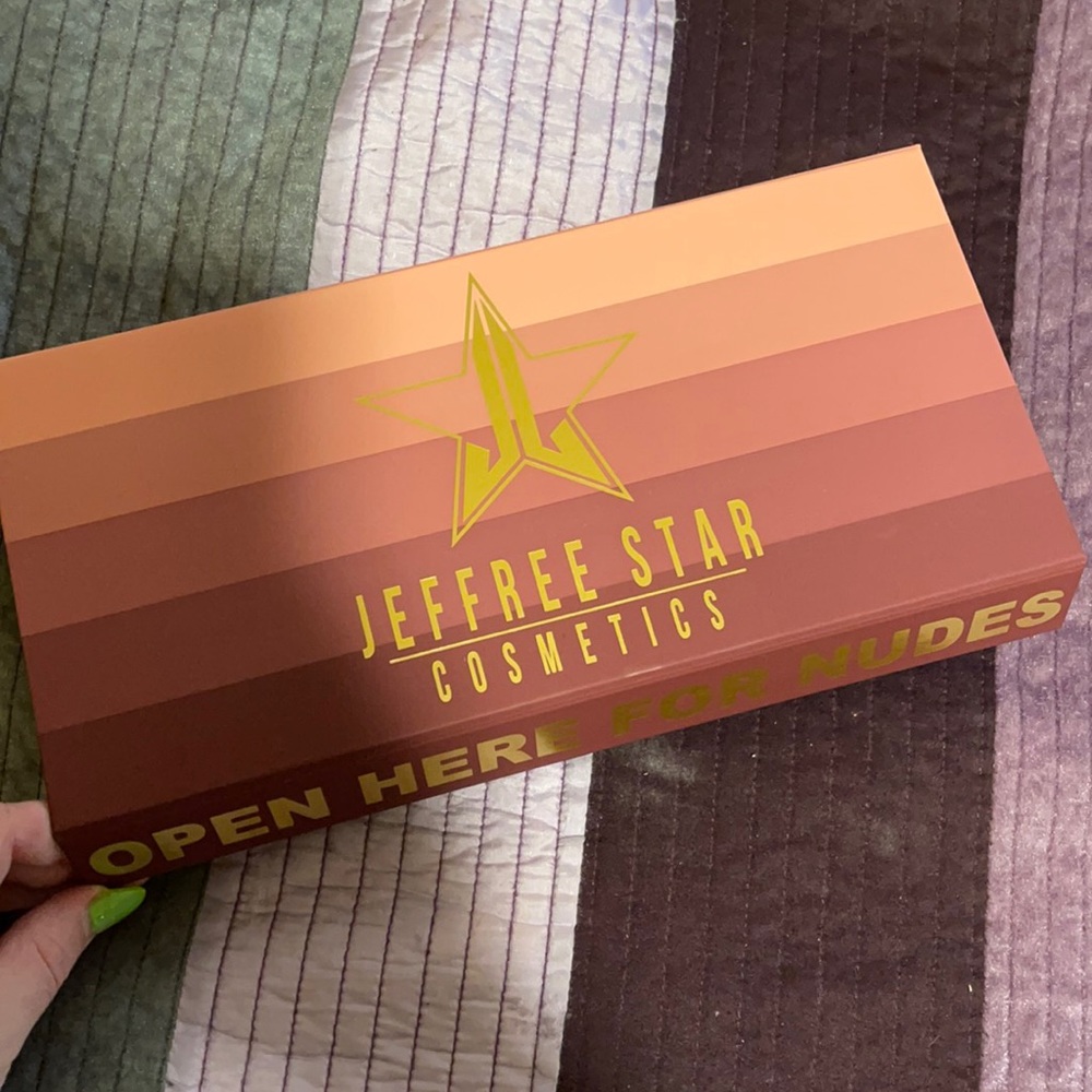 Jeffree star nudes collection